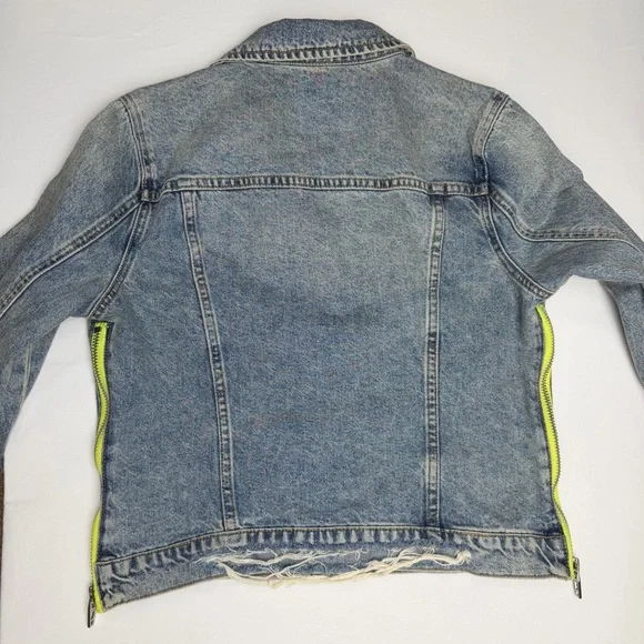 Blank NYC Distressed Denim Jacket Neon Yellow Accent Side Zippers Size Small EUC - Picture 8 of 11